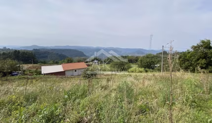 Belíssimo terreno com vista à venda na cidade de Linha Nova na Serra Gaúcha