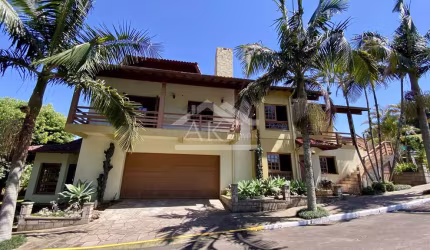 Casa de esquina a venda no Bairro Bela Vista em Picada Café, na Serra Gaúcha