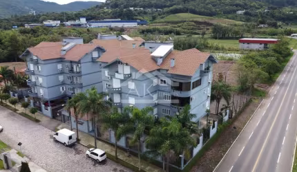 Apartamento duplex com 4 quaros à venda na cidade de Feliz RS