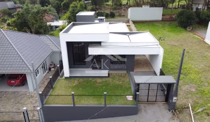 Belíssima casa com 3 quartos à venda em Picada Café, na Serra Gaúcha