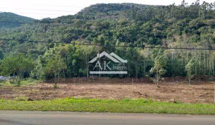 Terreno de 471,90 m², a venda no bairro Kaffee Eck, em Picada Café na Serra Gaúcha