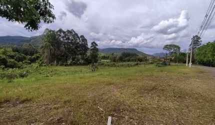 Terrenos com potencial comercial a venda em Picada Café, na Serra Gaúcha