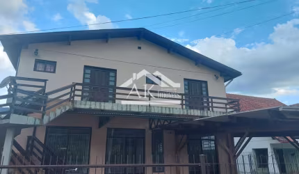 Amplo apartamento localizado na Picada Holanda, em Picada Café - Serra Gaúcha