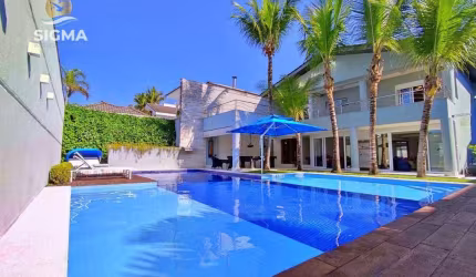 Casa à venda no Condomínio Jardim Acapulco - Guarujá/SP.