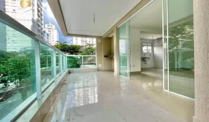 PRÉDIO NOVO - Apartamento com 3 dormitórios à venda  na Praia das Pitangueiras - Guarujá/SP