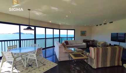 Frente mar - Cobertura à venda com 3 suítes - Piscina e churrasqueira - 4 vagas - Jardim Astúrias - Guarujá/SP
