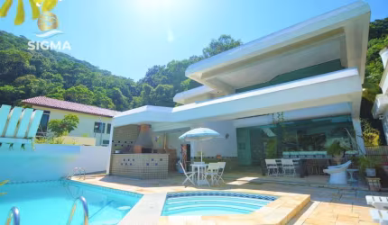 Casa na praia, 4 suítes, Piscina, Churrasqueira, Costão do Pernambuco, Guarujá.