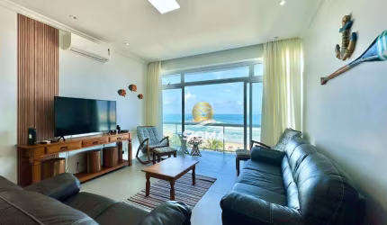 FRENTE MAR - Apartamento com 3 suítes à venda na Praia das Pitangueiras - Guarujá/SP.