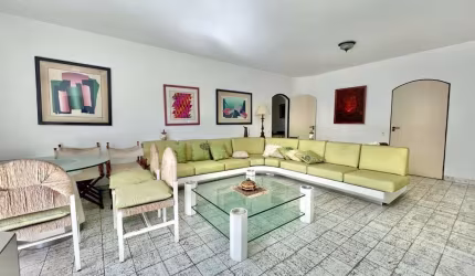 Apartamento com 2 dormitórios à venda, 120 m² por R$ 620.000,00 - Pitangueiras - Guarujá/SP