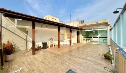 Cobertura com 3 dormitórios à venda, 180 m² por R$ 850.000,00 - Pitangueiras - Guarujá/SP