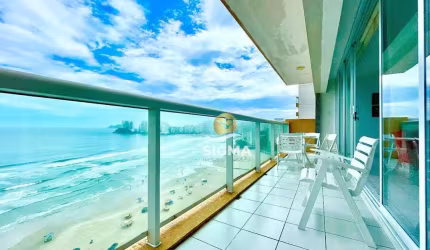 FRENTE MAR - Apartamento com 4 quartos sendo 1 suíte à venda na Praia das Pitangueiras - Guarujá/SP.
