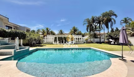 Casa com 6 Suítes à venda no Condomínio Jardim Acapulco - Guarujá/SP.