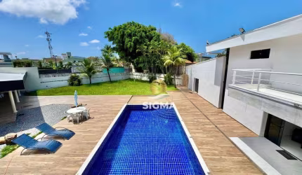 Casa com 5 suítes à venda, 416 m² por R$ 3.800.000 - Enseada - Guarujá/SP.