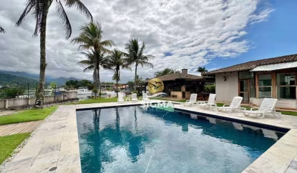 Casa com 5 Suítes à venda na Marina Guarujá - Guarujá/SP.