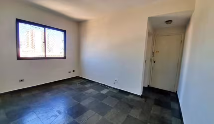 Apartamento com 2 dormitórios à venda na Praia da Enseada - Guarujá/SP.