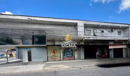 Prédio com 6 Lojas e 6 Apartamentos à venda, 655 m² por R$ 2.000.000 - (Vicente de Carvalho) - Guarujá/SP.