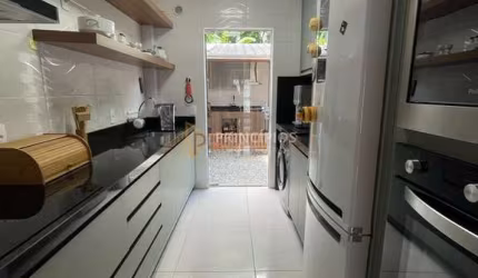 Descubra o seu novo lar no bairro da Meia Praia - Navegantes! Apresentamos o RESIDENCIAL MALTA, com 72,0 m² de área útil, perfeito para quem busca conforto e praticidade. Com 2 dormitórios bem ilumina