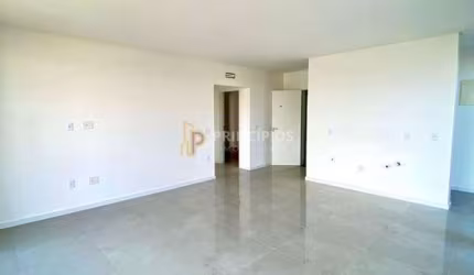 Apartamento em Centro - Navegantes, SC