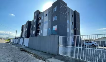 Apartamento Térreo em Condomínio Fechado – Para Venda e Locação
