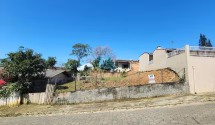 TERRENO A VENDA NO CENTRO DE BARRA VELHA - SC