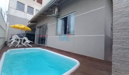 Casa Praia Tabuleiro c/ Piscina