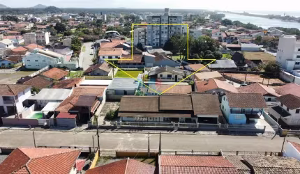 Casa a Venda no Centro de Barra Velha