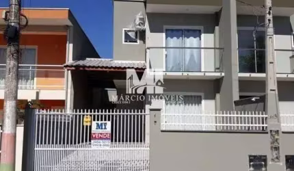 SOBRADO GEMINADO - CENTRO - PRAIA CENTRAL