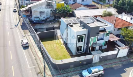 Casa com 3 quartos, Centro - Barra Velha