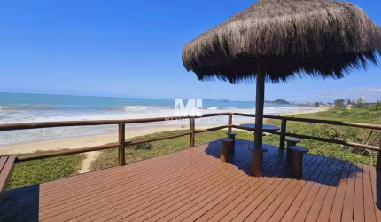 Casa em Condomínio Fechado - 60 Metros do Mar