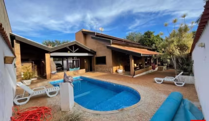 Casa à venda no Residencial Furlan em Santa Bárbara d'Oeste.