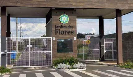 Terreno à venda no Residencial Jardim das Flores em Santa Bárbara d'Oeste.