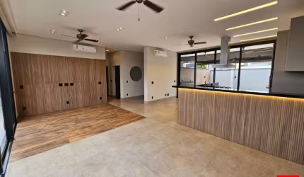 Casa Alto Padrão à Venda no Residencial Jardim Firenze em Santa Bárbara d'Oeste