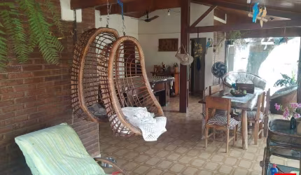 Chácara à Venda - Praia dos Namorados, Americana