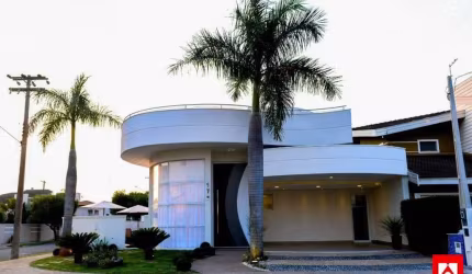 Casa à Venda no Condomínio Terras do Imperador em Americana