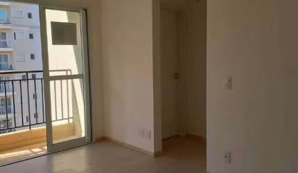 Apartamento à Venda no Condomínio Villa Americana, Americana
