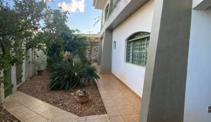 Casa à Venda no Jardim Primavera em Santa Bárbara d'Oeste