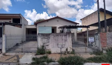 Casa à Venda no Bairro Morada do Sol em Americana com 3 quartos.