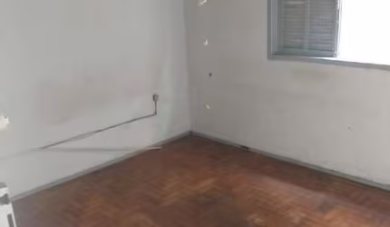 Casa à Venda na Vila Linópolis em Santa Bárbara d'Oeste com 2 quartos.