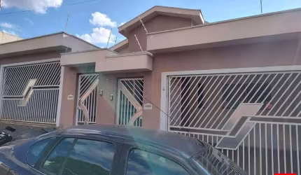 Casas à Venda no Centro de Santa Bárbara d'Oeste com 3 Suítes e Salão de Festas
