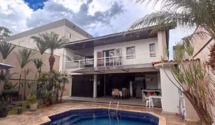 Casa à venda na Vila Nossa Senhora de Fátima em Americana