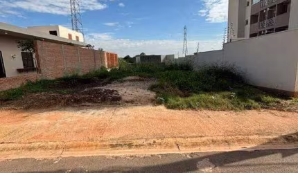 Terreno comercial à venda no Jardim Firenze em Santa Bárbara d'Oeste.