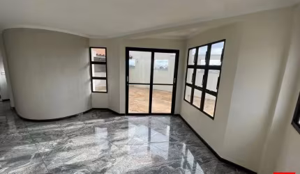 Cobertura à venda no Edifício Santa Maria em Americana