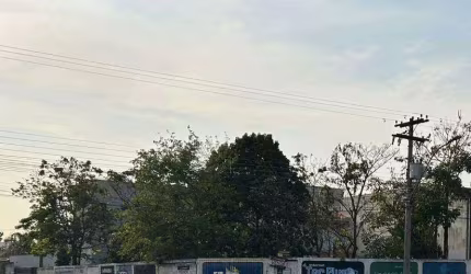 Terreno amplo à venda no Jardim Brasília em Americana.