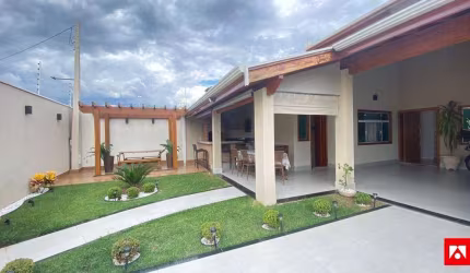 Casa à venda no Jardim Maria Helena em Nova Odessa