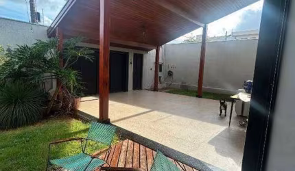 Casa Ampla de Alto Padrão à Venda no Jardim Amélia em Americana