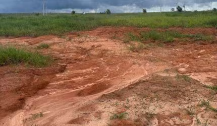 Terreno à Venda no Residencial Quinta dos Romeiros em Americana