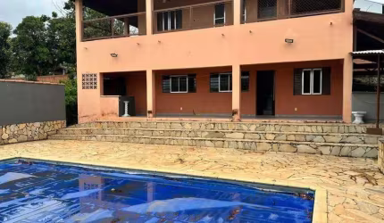 Chácara à Venda no Vila Pistoni II em Indaiatuba - Chácara Flamboyant: Seu Refúgio de Tranquilidade e Lazer!