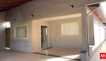 Casa à venda no Jardim Europa em Santa Bárbara d'Oeste com 2 quartos, sendo 2 banheiros sociais e 4 vagas de garagem