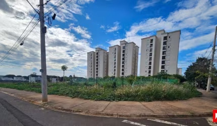 Terreno Comercial à Venda no Jardim Firenze em Santa Bárbara d'Oeste com 783,62 m²