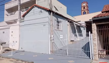 Casa à venda no Bairro Vila Aparecida em Santa Bárbara d'Oeste com 1 quarto e 5 vagas de garagem